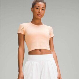 Size 6 Lululemon Cropped Swiftly Tech Short Sleeve Tee